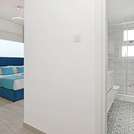 Villa Napa Blu *