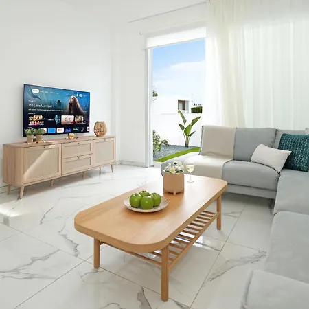 Napa Blu アヤナパ